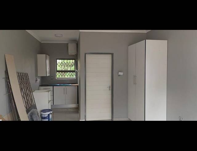 1 BEDROOM PROPERTY TO RENT IN GLEN MARAIS